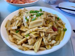 竹笋肉丝-天乐农家鱼头王(天目湖店)