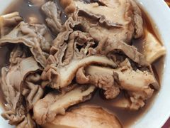 -清真八大碗(G6辅路店)