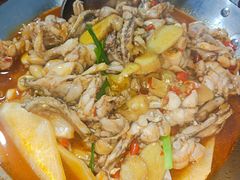 -昱龙大盆牛蛙馆(三兴街总店)