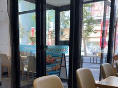 -灵芝妹子海鲜米线(劳动公园店)