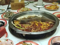 -沸炉重庆老火锅(军事博物馆店)