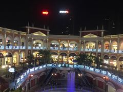 -佛罗伦萨小镇广佛名品奥特莱斯(疏港路店)