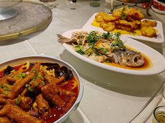 -迎宾大酒店(东北大马路店)