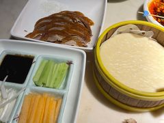 -韵秋荷(宝山龙湖天街店)