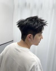 -ONE·男士国潮·美式渐变·理发馆·BARBER SHOP