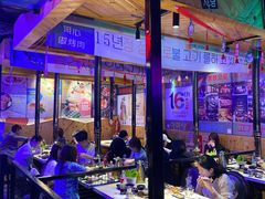 大堂-正宗齐齐哈尔烤肉·齐牛哥鲜切炭火烤肉(杭州总店)