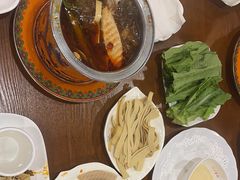 -百草滩羊·长江大酒店餐饮中心