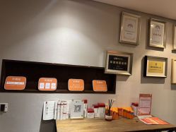 -禾颜社·精致美容