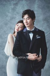 -雪中彩影婚纱摄影·微光艺术中心