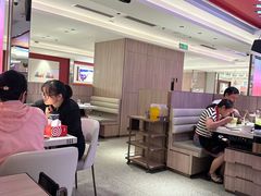 -海底捞火锅(杭州庆春路夜宵主题店)