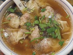 -老谢野馄饨(延安路店)
