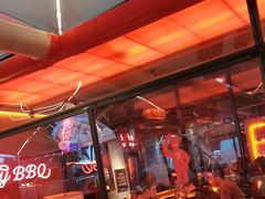 -何师烧烤Pro ·江湖川菜·小龙虾·精酿(太古里旗舰店)