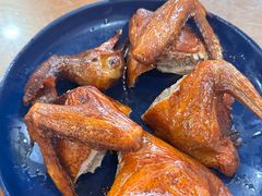 招牌妙龄乳鸽-煲煲掂风味煲仔饭餐厅(西区店)