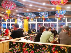 大堂-田家大院东北农家菜铁锅炖(西安总店)