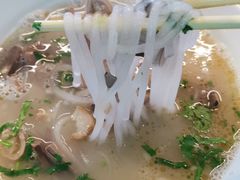 -刘记羊汤·烧饼夹肘子