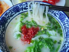 -上海龙之梦万丽酒店