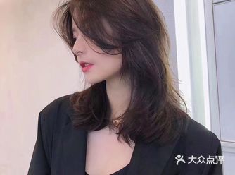 简单制作  品味高级款发型