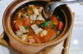 Beef Shank Tomato Clay Pot Stew