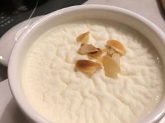 双皮奶-悦满楼·西关名点·湛江名菜(航空综合大厦店)