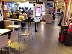 -麦当劳(江湾镇店)