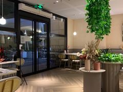 -必胜客(WOW中心城店)