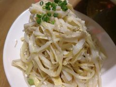 -泸州酸菜豆花火锅川师店
