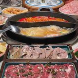 来重庆吃的第一顿火锅!