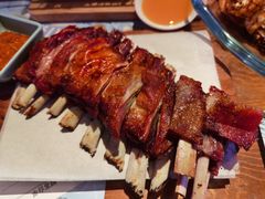 碳烤羊排-胡桃里乐队酒馆