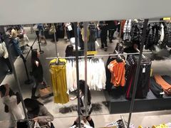 -URBAN REVIVO(深圳华润万象天地店)