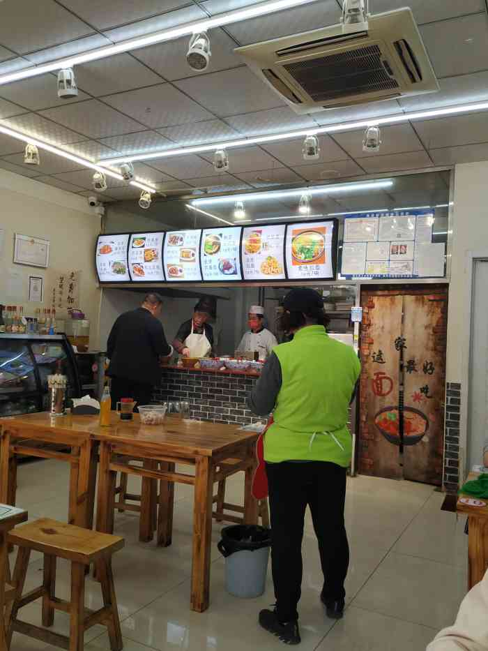 道合 老味拉面-"家附近的拉面馆,老板人很好,可以免费加面.