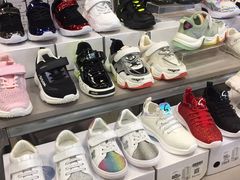 -上品折扣(回龙观店)