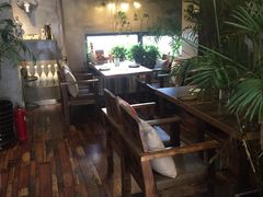 -HIGH FIVE哈福手工汉堡(桂林路店)