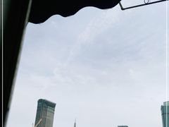 -梅龙镇广场