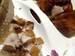 脆口烧肉-园林美食城·本土农家菜(杨和镇店)