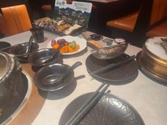 -芸山季·云南山珍菌火锅(人民广场来福士店)