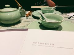 餐具摆设-萬國春·中菜馆(颐和公馆店)