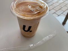 -UNI UNI(环亚凯瑟琳店)