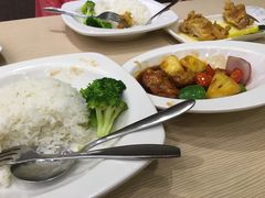 -佰搭果·广式茶餐厅(西华路店)