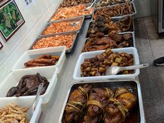 自助取餐区-芦茨金富饭庄·25年老字号·专做稻草鸡