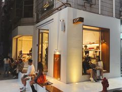 -Line 咖啡(石厦花园店)