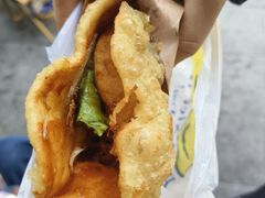 -小红车炸蛋葱油饼