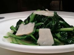 -八府香鸭·啫啫煲(华山路店)