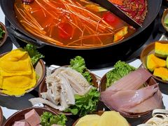 -贰回巷火锅馆(钟楼店)