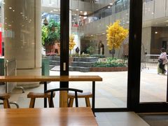 靠窗位-鴻瑞興面馆(保利时光里店)