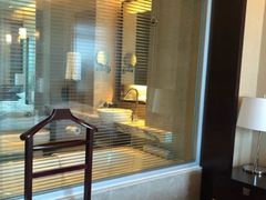 -上海龙之梦万丽酒店