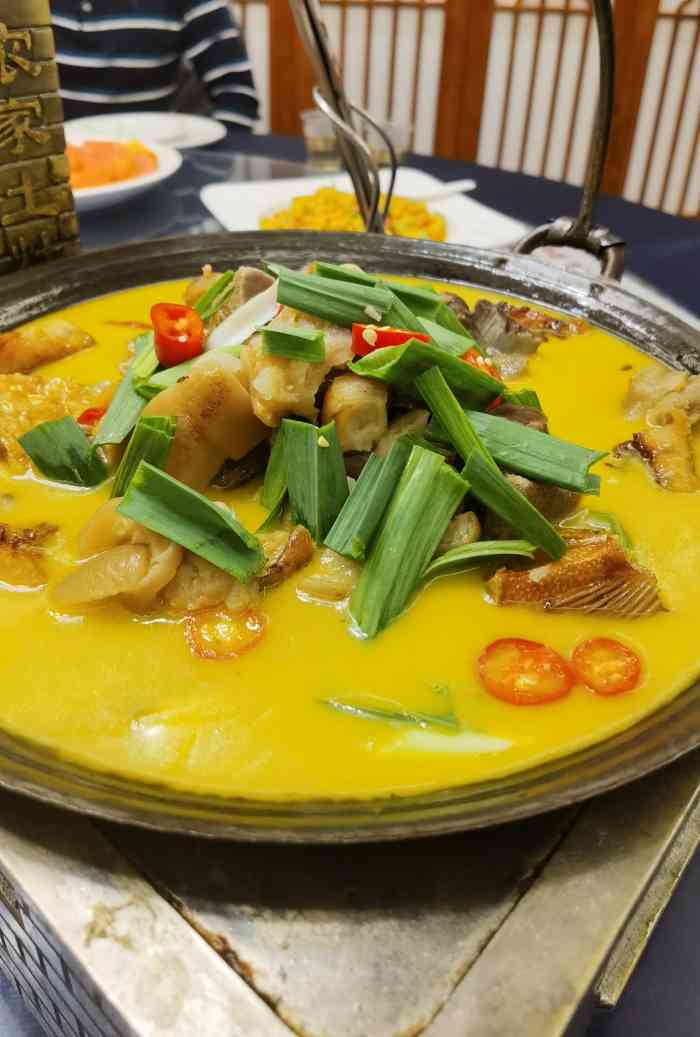 英山味道(洪广店)-"旁边后来的一桌说赶时间结果店家就先给他们.