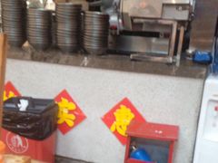 -赵美丽·重庆社区火锅·直营店(火车东站·中豪国际店)