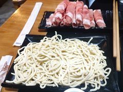 -果松木炭酸菜铜火锅·外婆参鸡汤