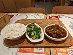 -乡村基·川味现炒大王(熙悦天街店)