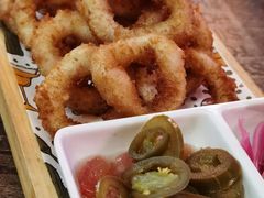 -Famous肥猫墨西哥音乐餐吧(五棵松华熙LIVE店)